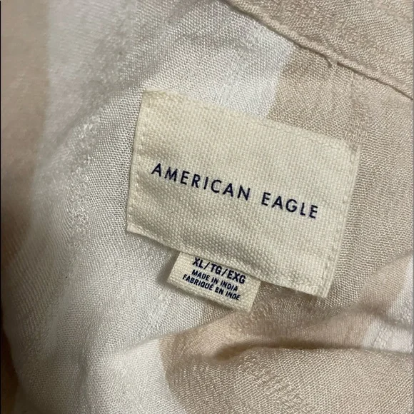 Flowy button down - Picture 4 of 4